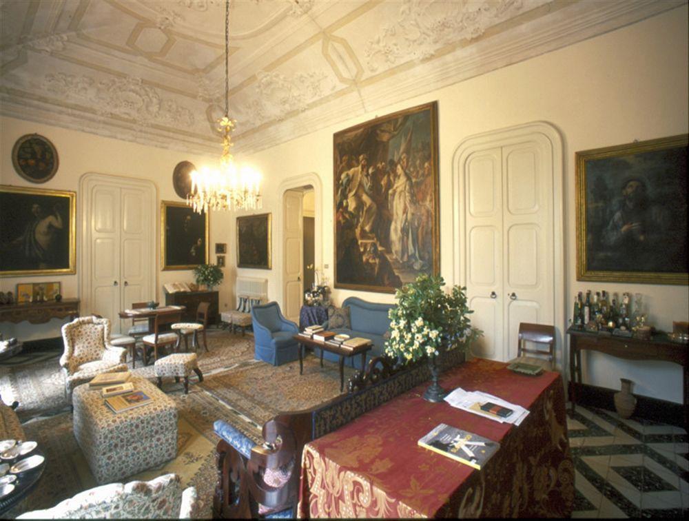 ليتشي Palazzo Bernardini Suites المظهر الخارجي الصورة