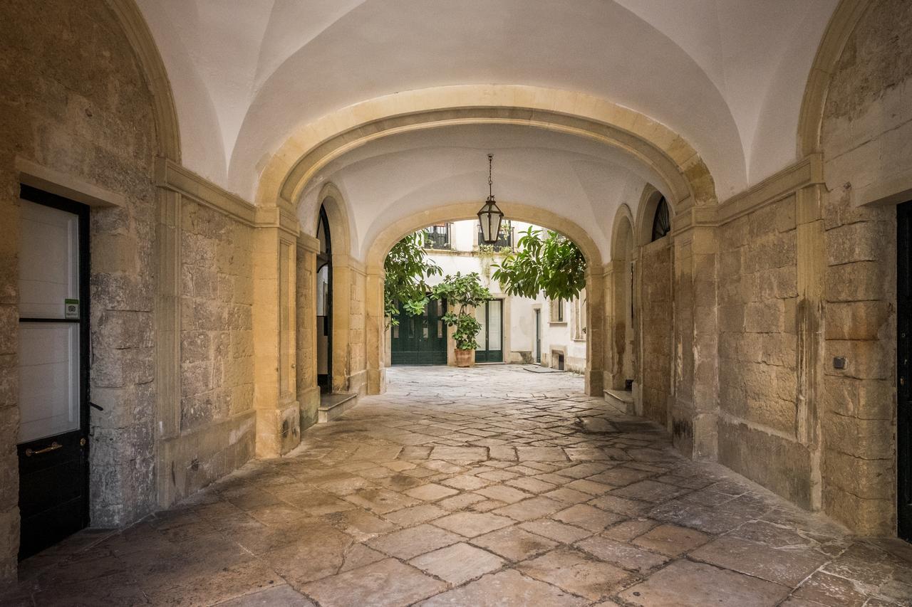ليتشي Palazzo Bernardini Suites المظهر الخارجي الصورة